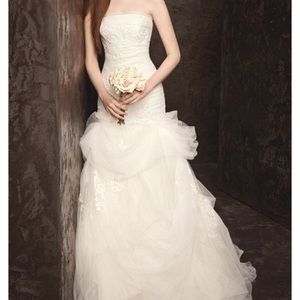 Vera wang white collection wedding dress